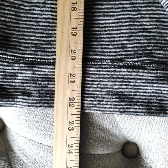 J.Crew 100% Cotton Pullover Hoodie Black And White Women's Medium - Picture 9 of 10